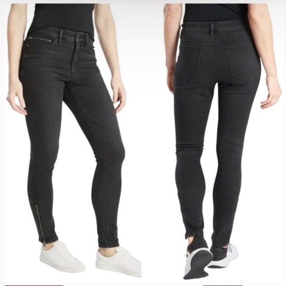 Athleta Sculptek High-Rise Women’s Jeans, size 6, black with zipper - Picture 1 of 6